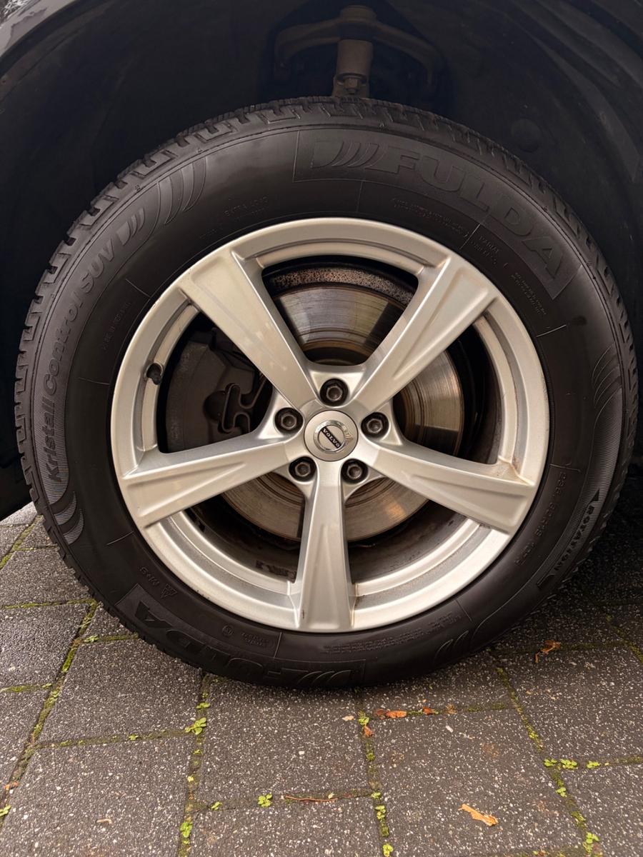Volvo Momentum AWD VOLL 7.SITZER PANORAMA AUTOMATIK
