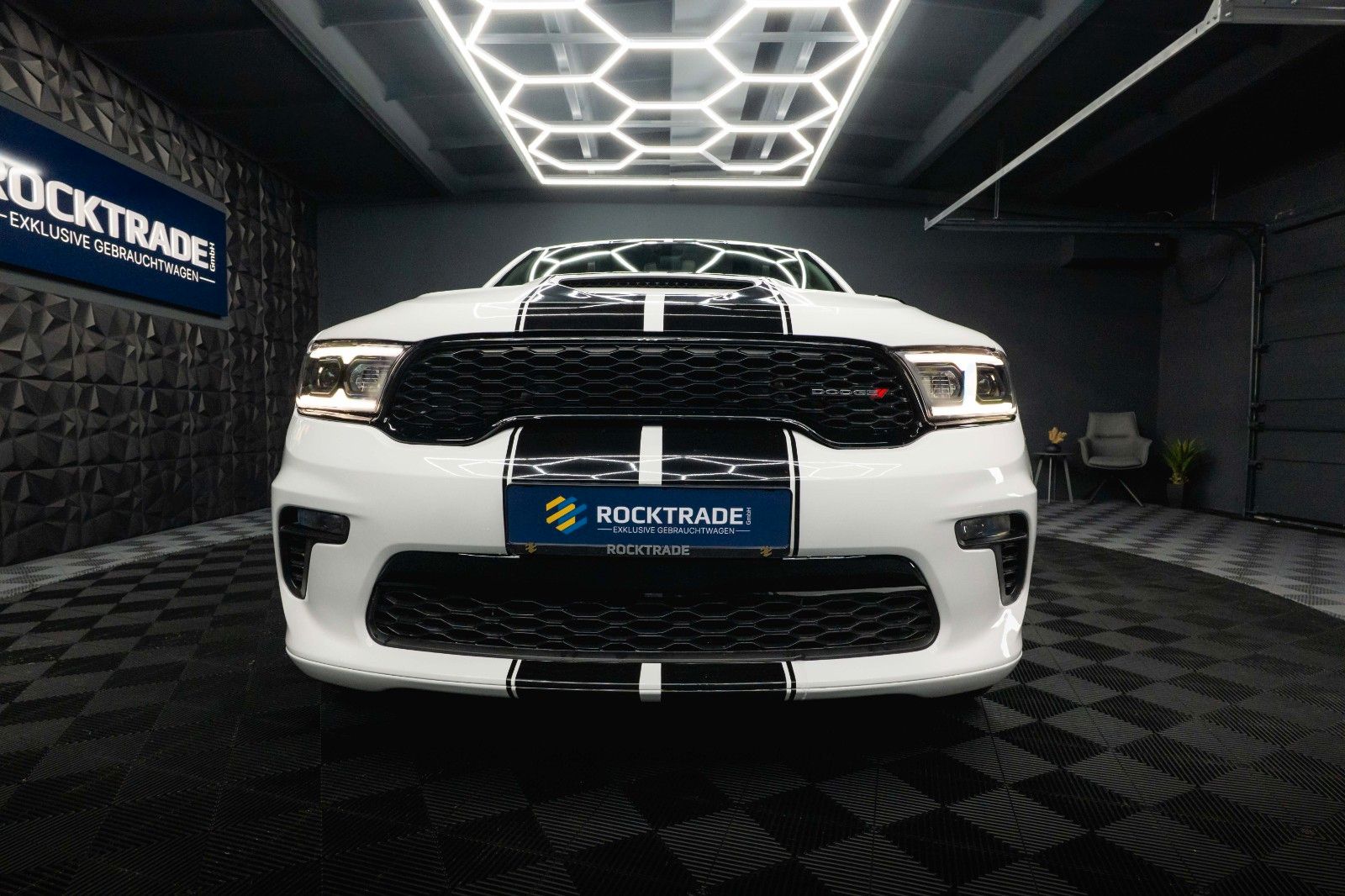 Fahrzeugabbildung Dodge Durango 3.6 V6 GT 4x4 SRT Night-Paket Modell 22