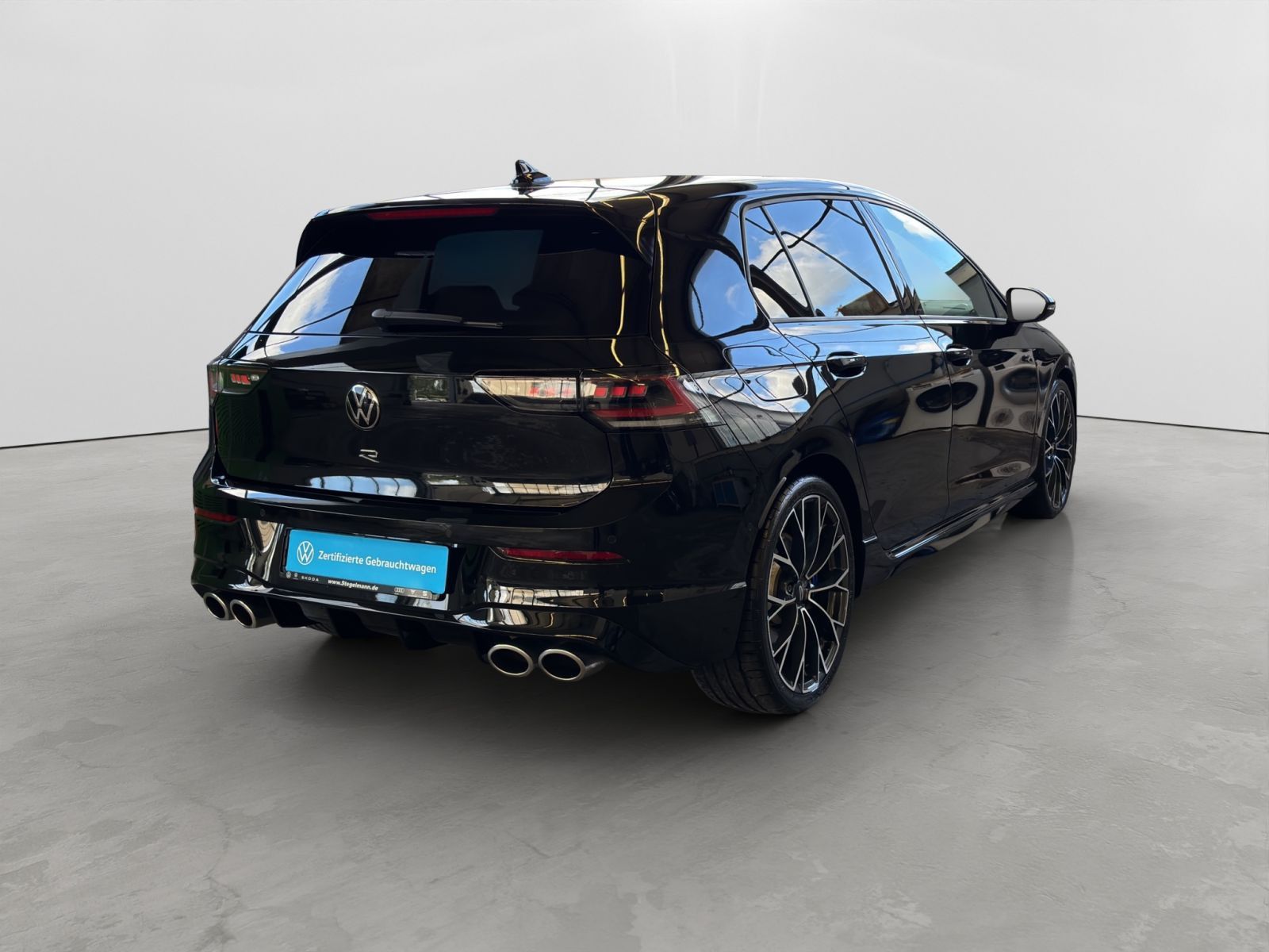 Volkswagen Golf VIII R Pano BlackStyle Harman Head-UP foto 6