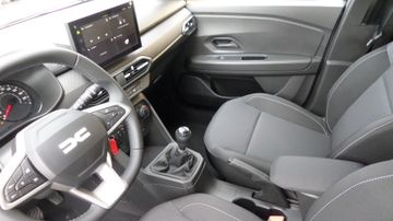 Dacia Sandero Essential SCe 65 PS mit Klima + Lookpake