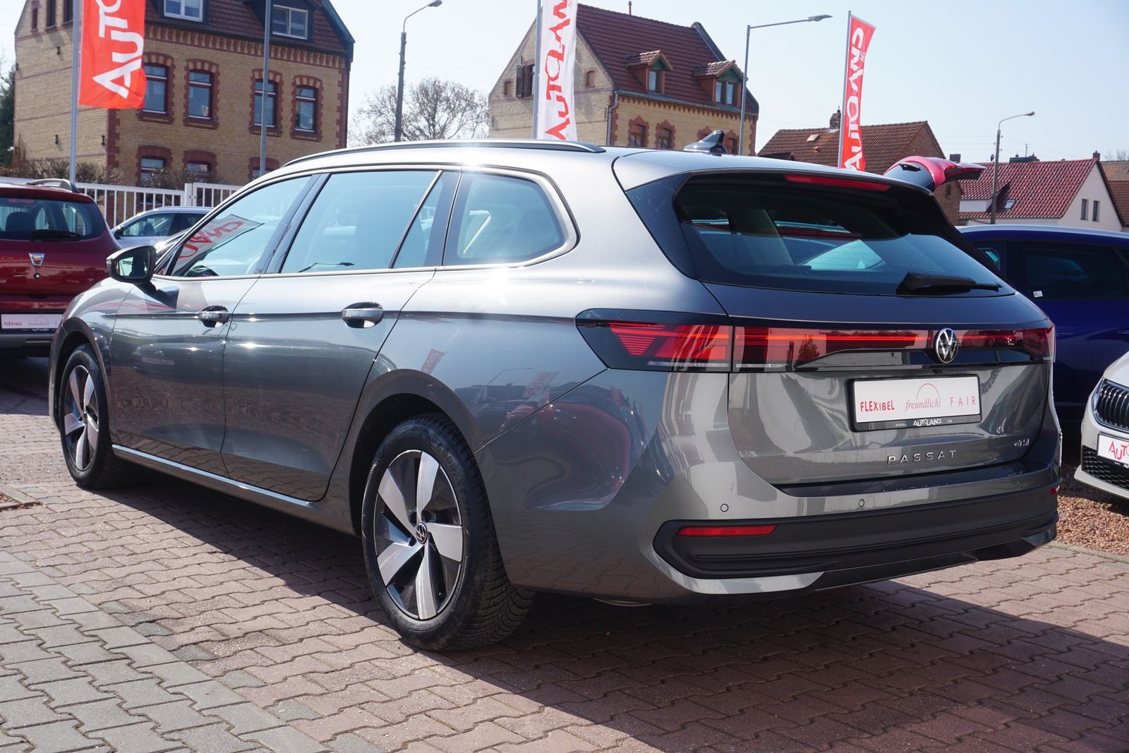 Volkswagen Passat Variant 1.5 DSG LED ACC Sitzheizung DAB imagem 3