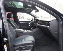 Fahrzeugabbildung Volkswagen Touareg Elegance 4Motion eHybrid Pano ACC Voll!