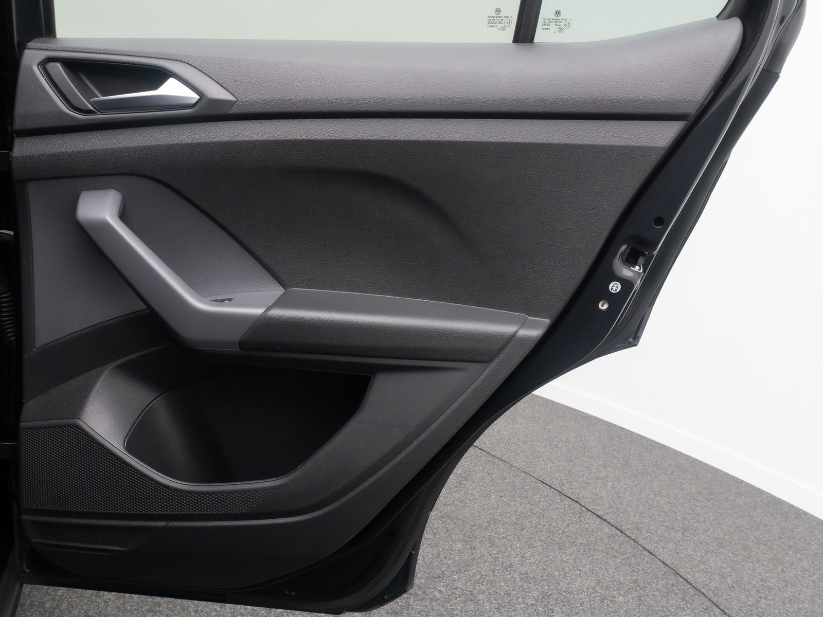 Fahrzeugabbildung Volkswagen T-Cross United ACC FahrAssist DAB Navi ParkAssis