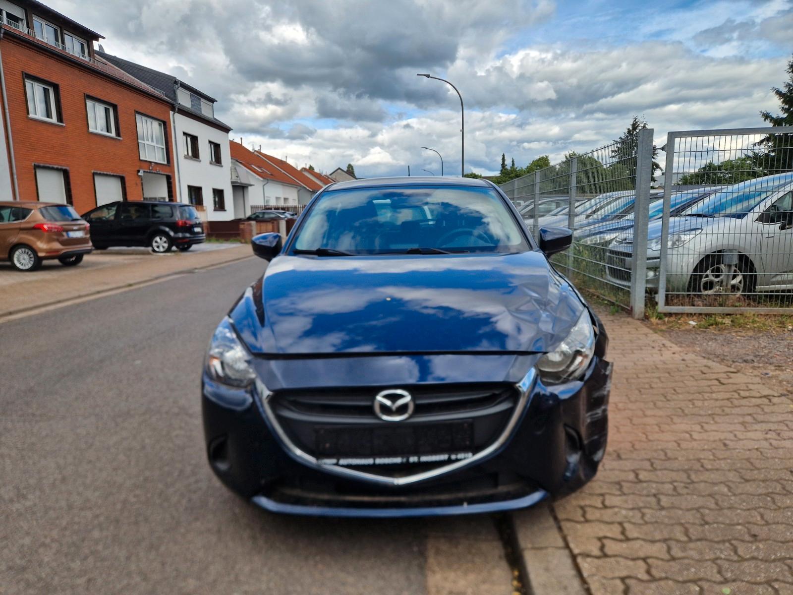 Mazda 2 Lim. Center-Line