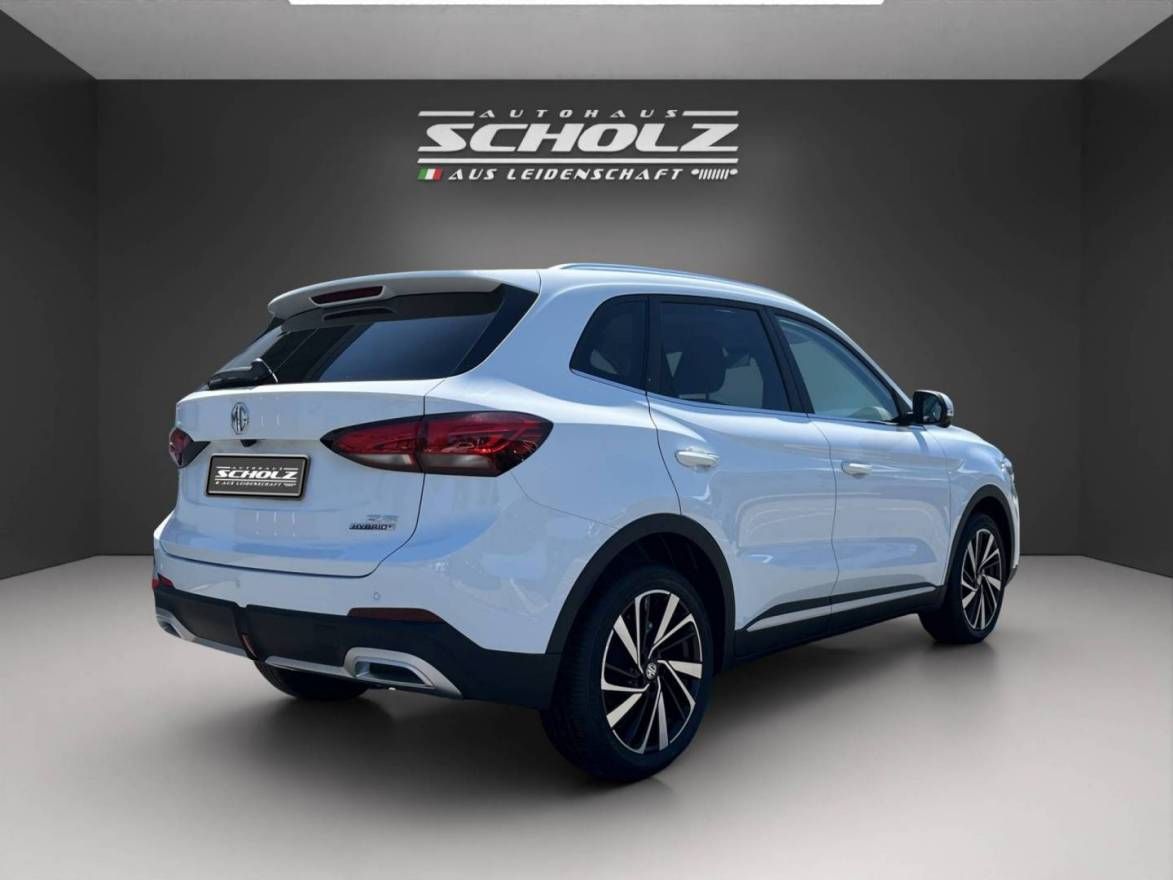 MG ZS