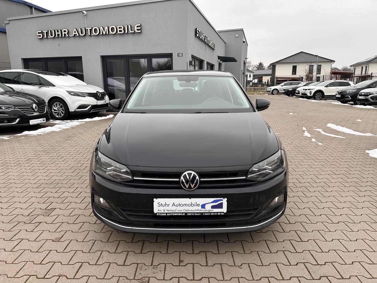 Volkswagen Polo VI Highline 1.5 Aut. Navi SHZ PDC 1.Hand