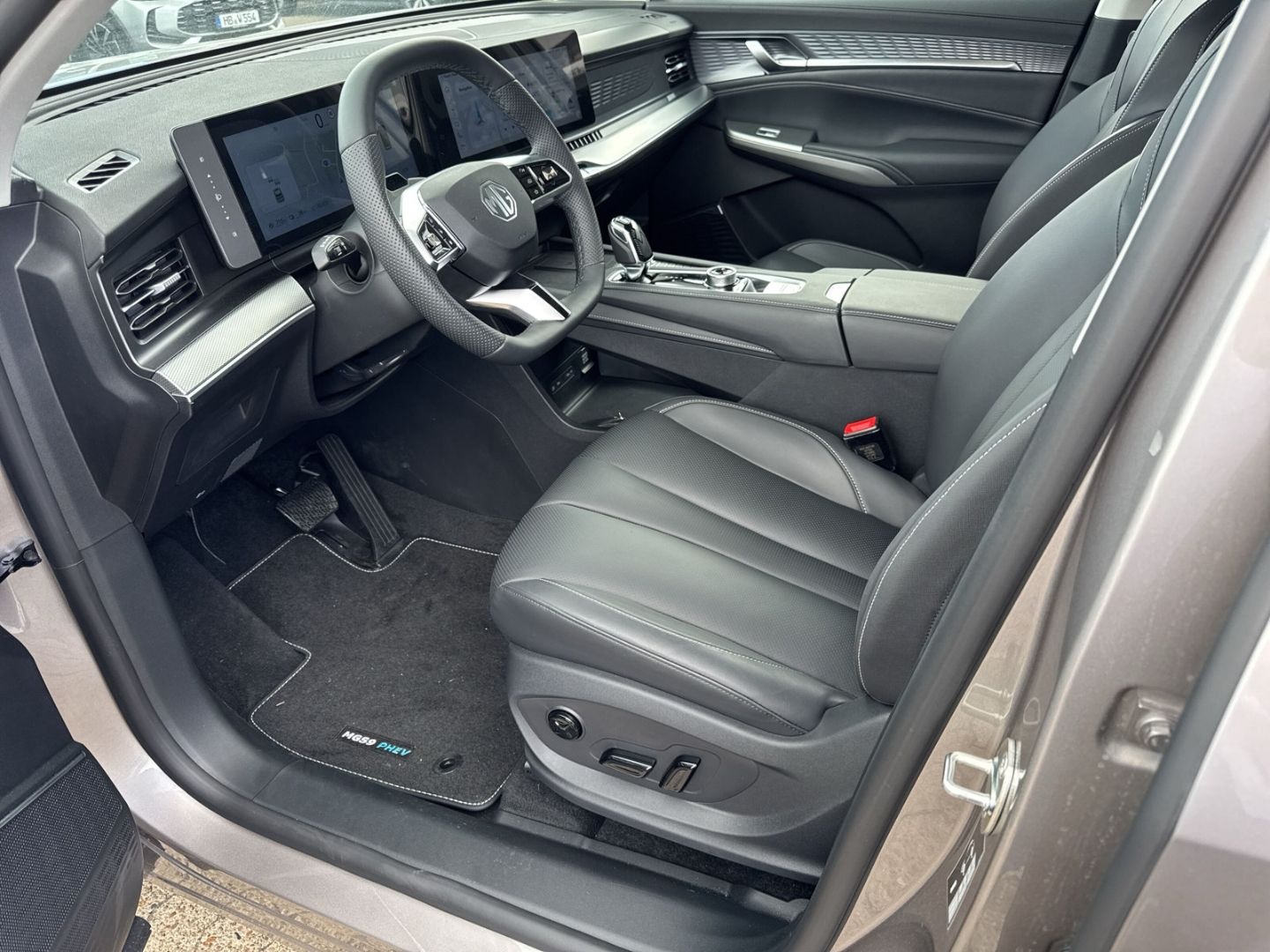 Fahrzeugabbildung MG S9 PHEV Comfort