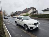 BMW X6 M50 M50d - - weiße BMW X6 M50