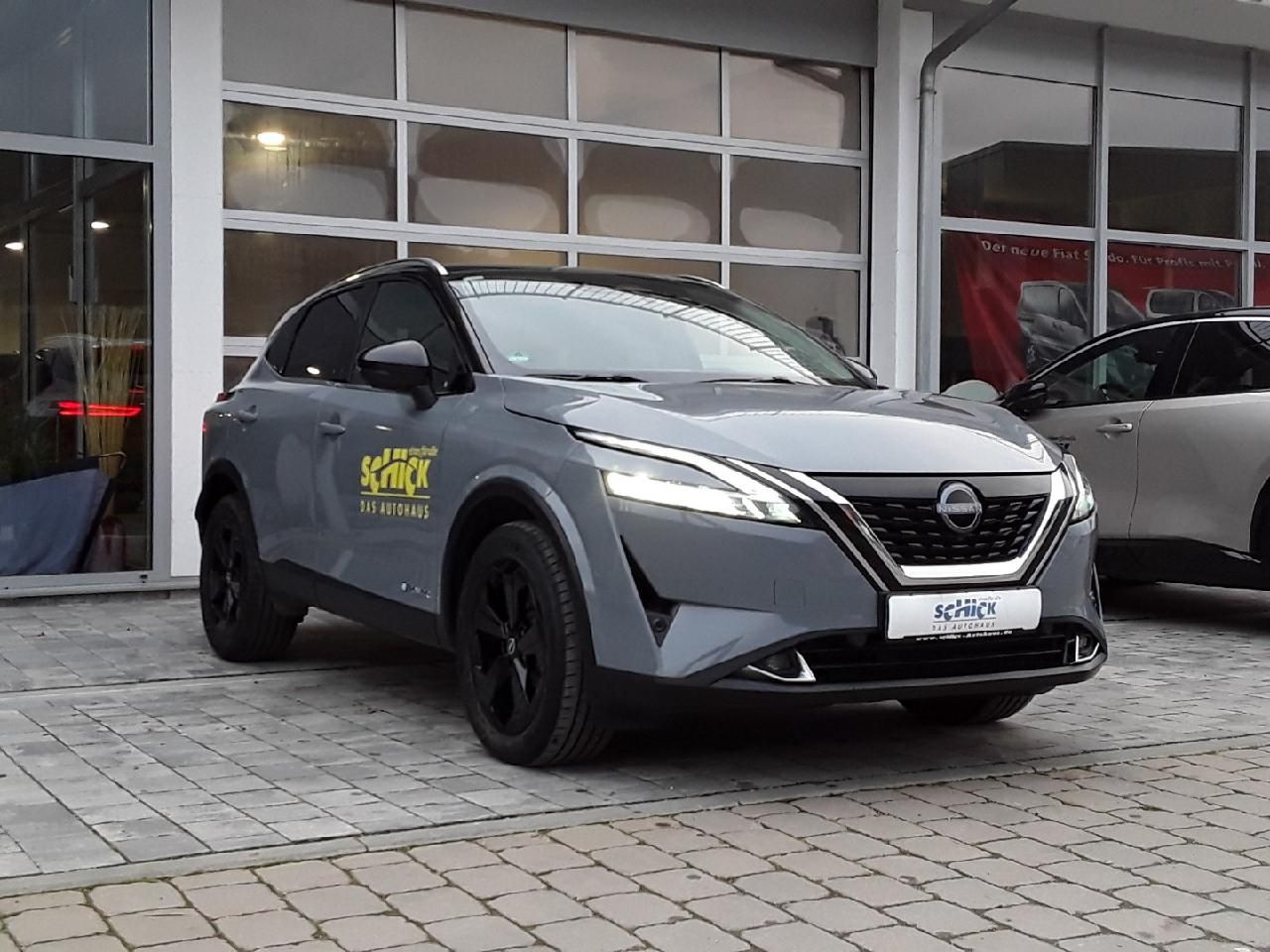 Nissan Qashqai Black Editon 1.5 VC-T e-Power 4x2 imagem 2