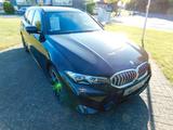 BMW 320 d Touring xDrive+M Sport+Pannoramadach - BMW 320 mit Diesel-Antrieb: Kombi