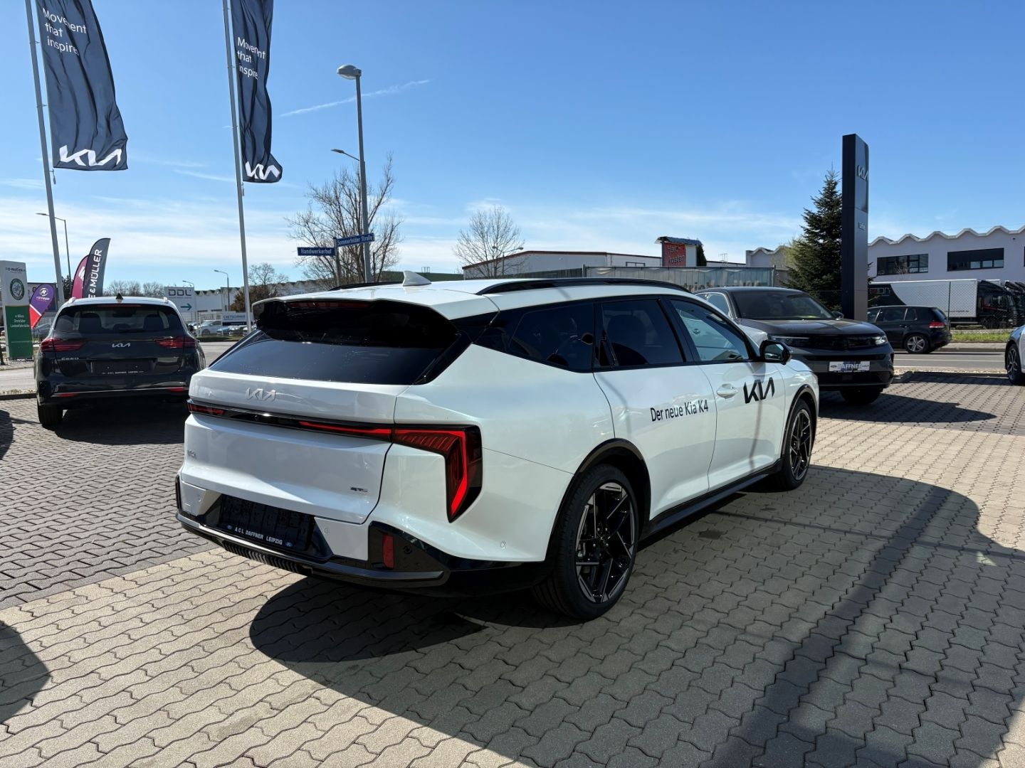 Fahrzeugabbildung Kia K4 Sportswagon GT-Line Memory Harman&Kardon Lede