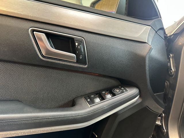 Mercedes-Benz E 250 CGI BlueEfficiency *Avantgarde*BiXenon*