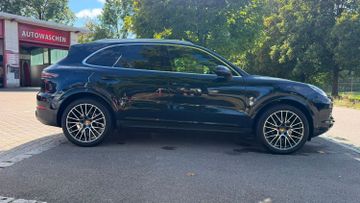 Porsche Cayenne - 6