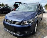 Volkswagen Touran 1.4 TSI DSG EcoFuel Match|AHK|2.HD|NAVI - Volkswagen Touran: Ecofuel Tsi