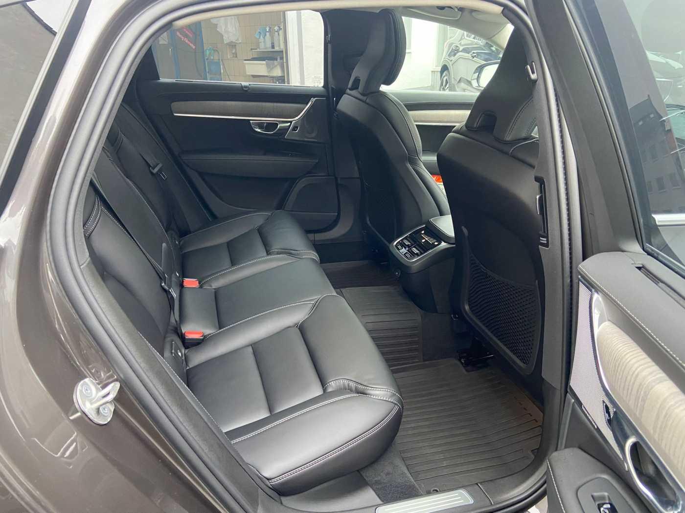 Volvo S90 Ultimate, B5 AWD,VMax,21",HUD,SD,Luft,Massag