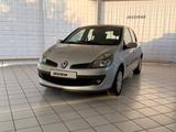 Renault Clio Edition Dynamique 1.6 16V 65kW - gebrauchte Renault Clio aus dem Jahr 2005