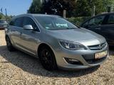 Opel Astra J Sports Tourer Exklusiv*Garantie* - Opel Astra: Exklusiv