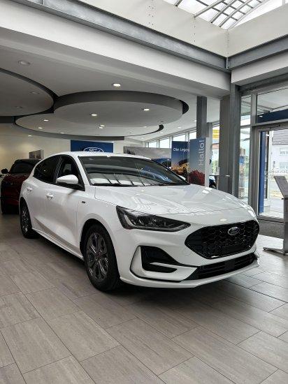 Ford Focus  ST-Line