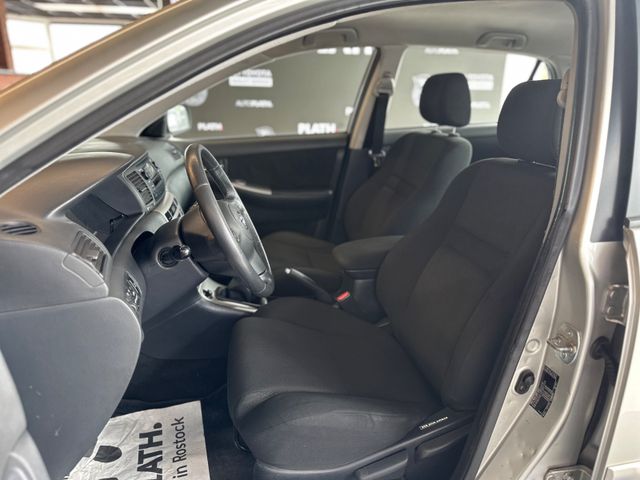 Toyota Corolla  1.4 Sol /Compact