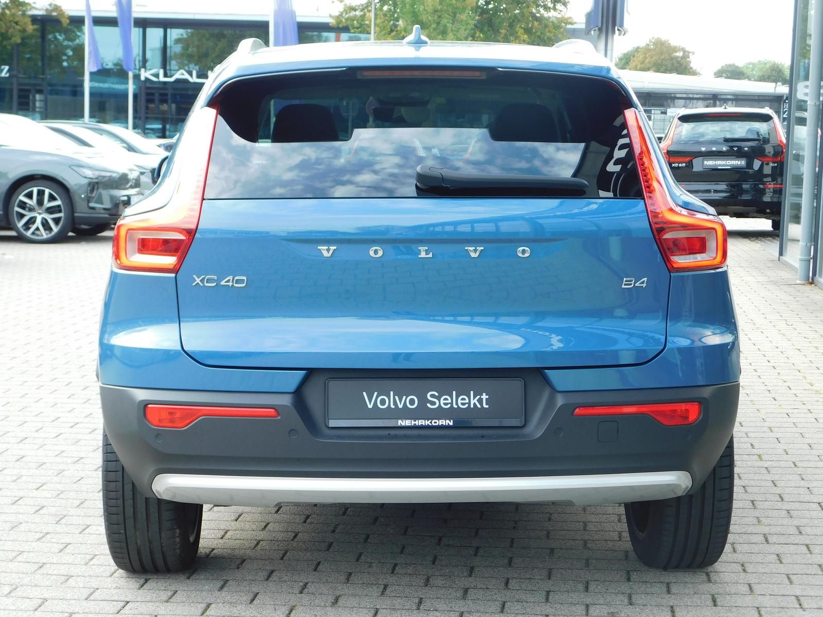Fahrzeugabbildung Volvo XC40 B4 Ultimate Bright