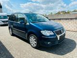Volkswagen Touran Highline 1,9 TDI /7-Sitzer*Schiebedach - Volkswagen Touran: 1.9