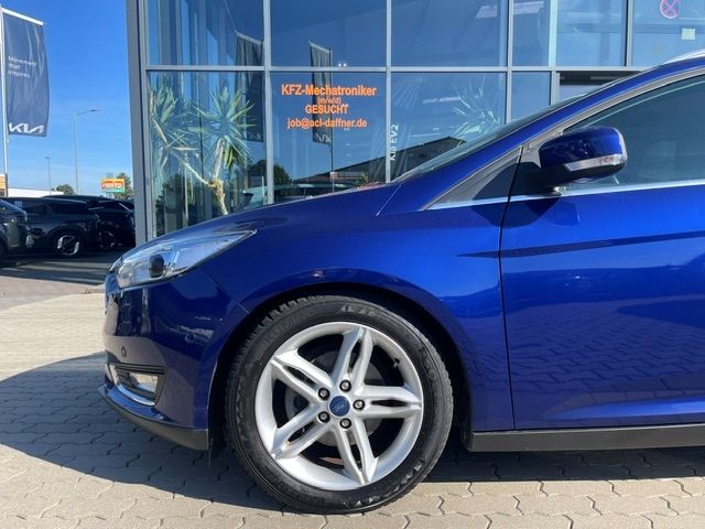 Fahrzeugabbildung Ford Focus Zahnriemen NEU Klimaautomatik Navi SHZ AHK