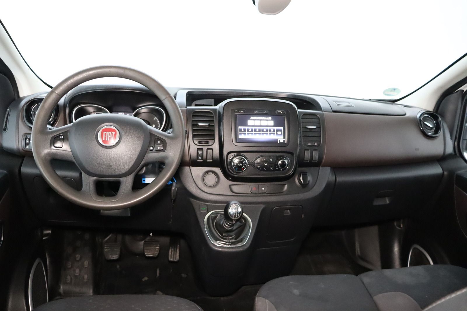 Fahrzeugabbildung Fiat Talento 1.6 d Mixto * 1.Hd * 6 Sitze * DOKA