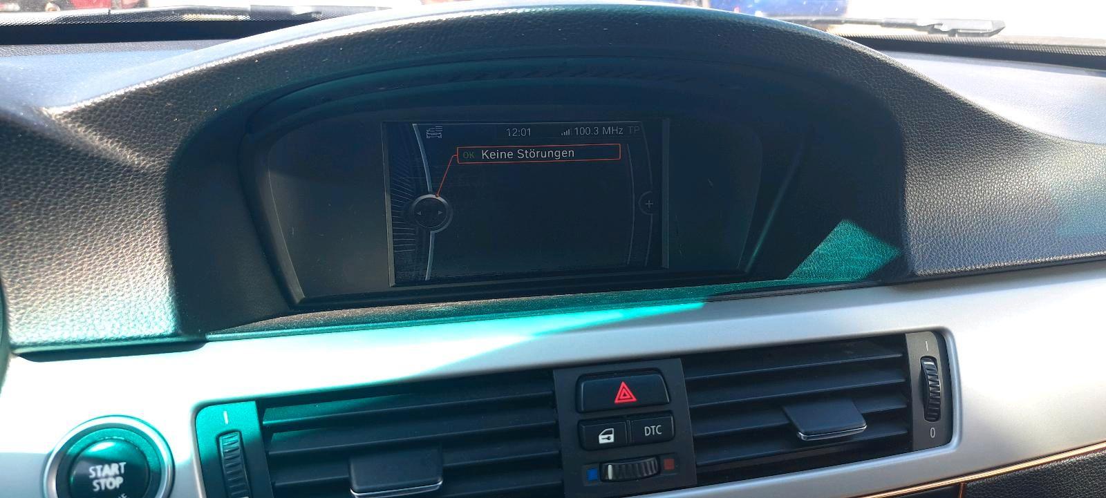 BMW 318 2010 — photo 6