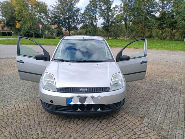 Ford Fiesta zu verkaufen