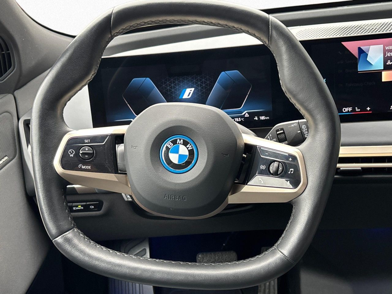 BMW iX - Bild 19