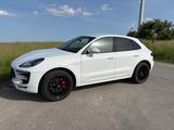 Porsche Macan GTS Approved Bremsen neu ACC AHK Kamera