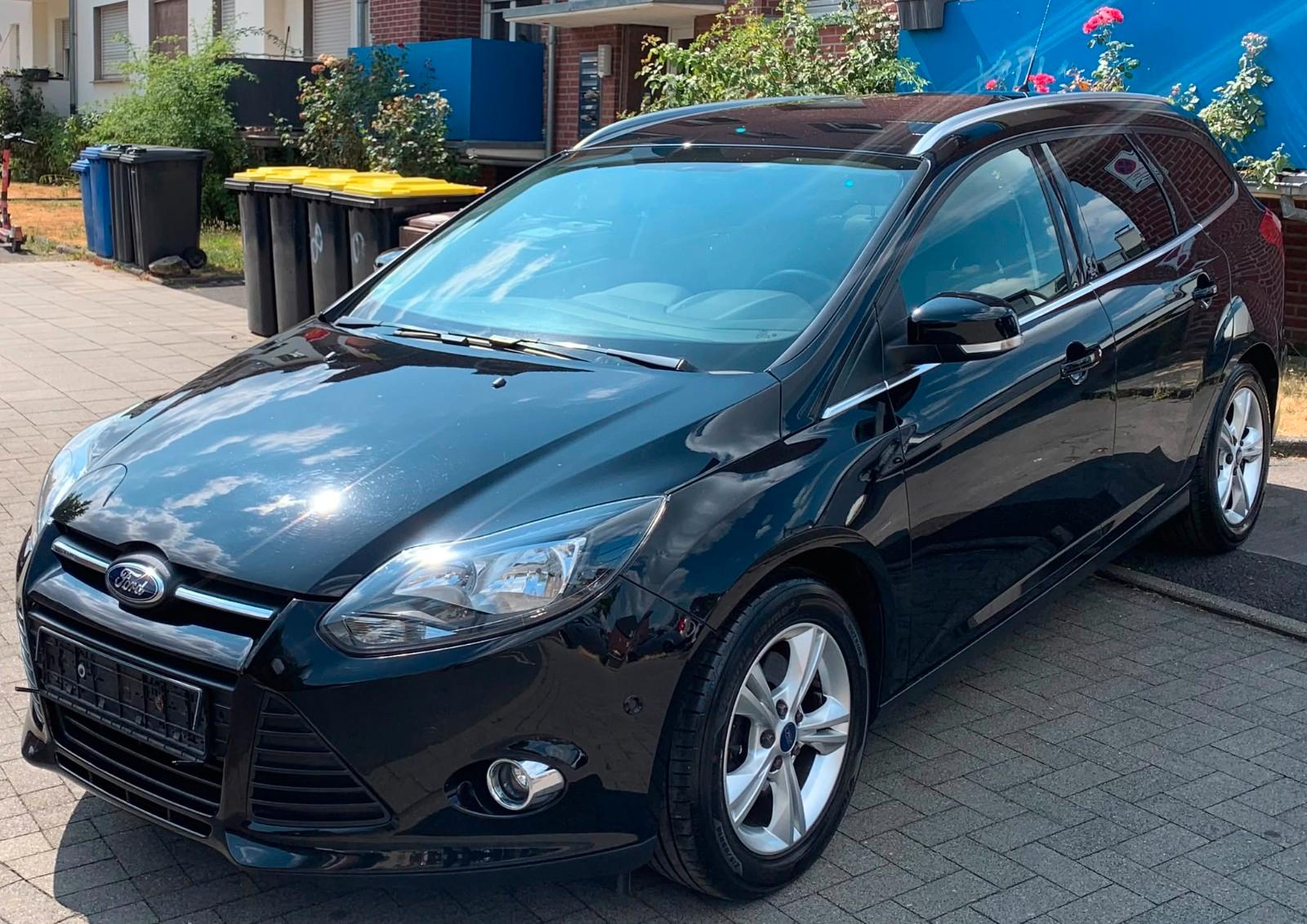 Ford Focus 1.6 Turnier Champions Edition *2.HAND*
