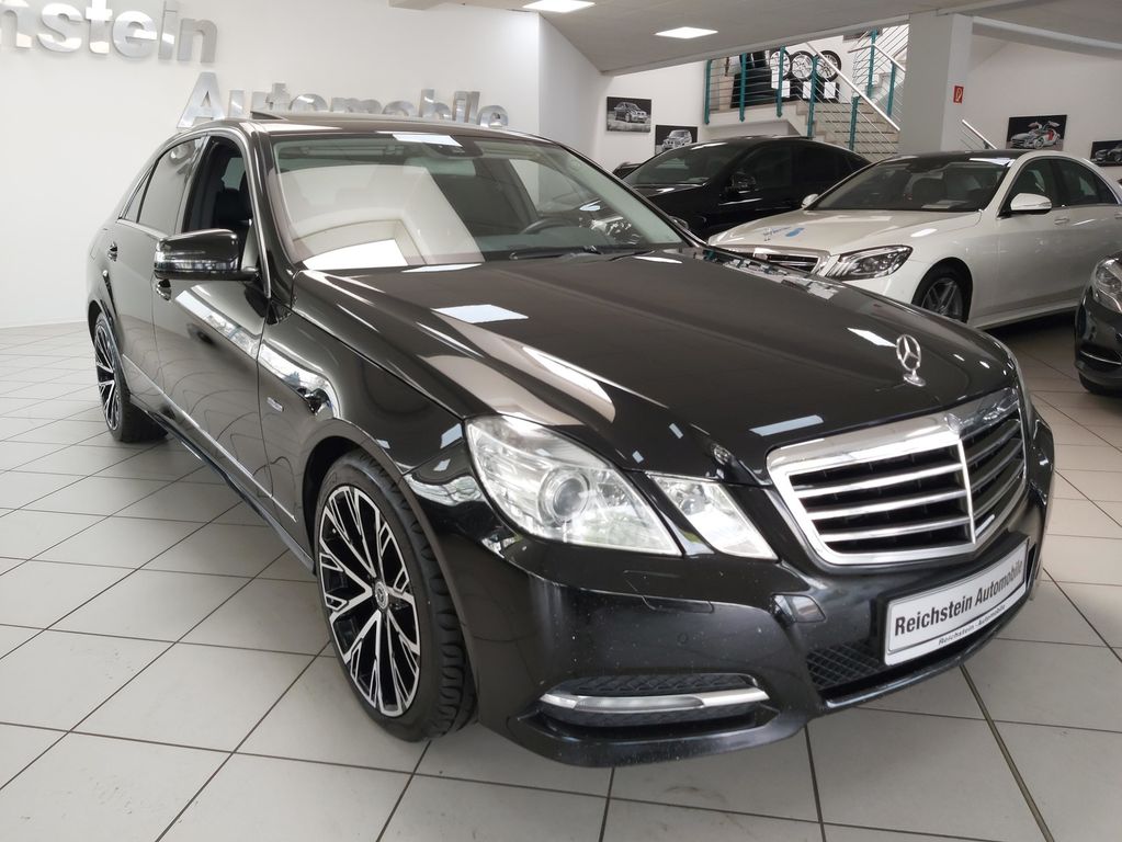 Mercedes-Benz E 300 CDI AVANTGARD LEDER TOTW KAMERA COMAND AHK