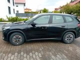 BMW iX1 xDrive30 - AHK, Navi, SHZ - BMW iX1 von privat