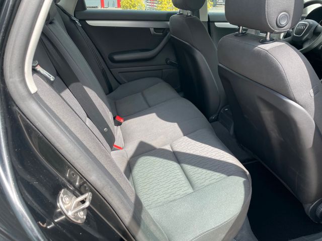 Fahrzeugabbildung Audi A4 Lim. 2.0