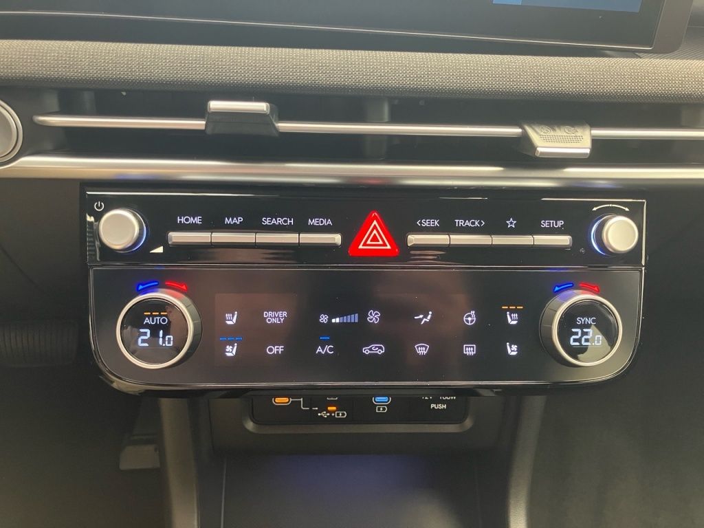 Fahrzeugabbildung Hyundai TUCSON HEV 1.6 T-GDi 4WD 6-AT Prime 360 4xSHZ LM