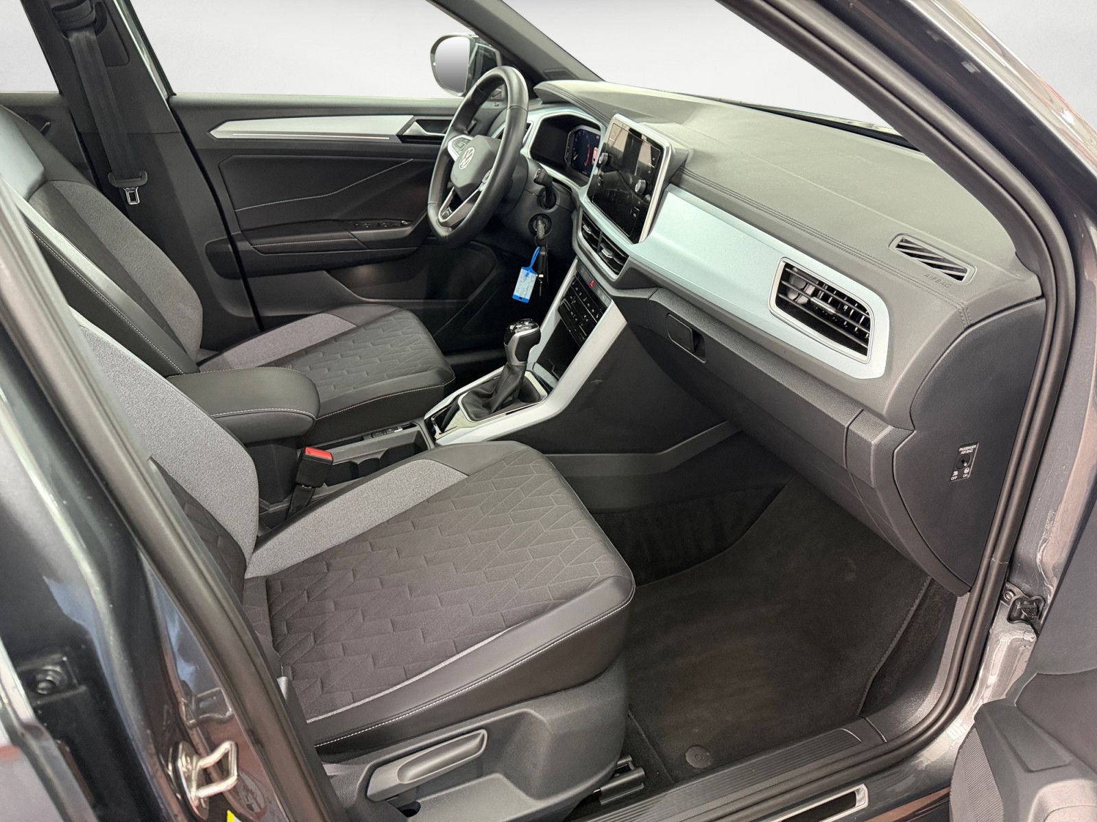 Volkswagen T-Roc - Bild 9
