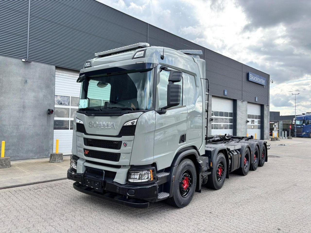 Scania R 590 B10x4*6NB Multilift Ultima 28Z.65 Hooklift