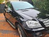 Mercedes-Benz ML 280 CDI 4MATIC -sport-utililty-vehicle - Mercedes-Benz ML 280 Gebrauchtwagen