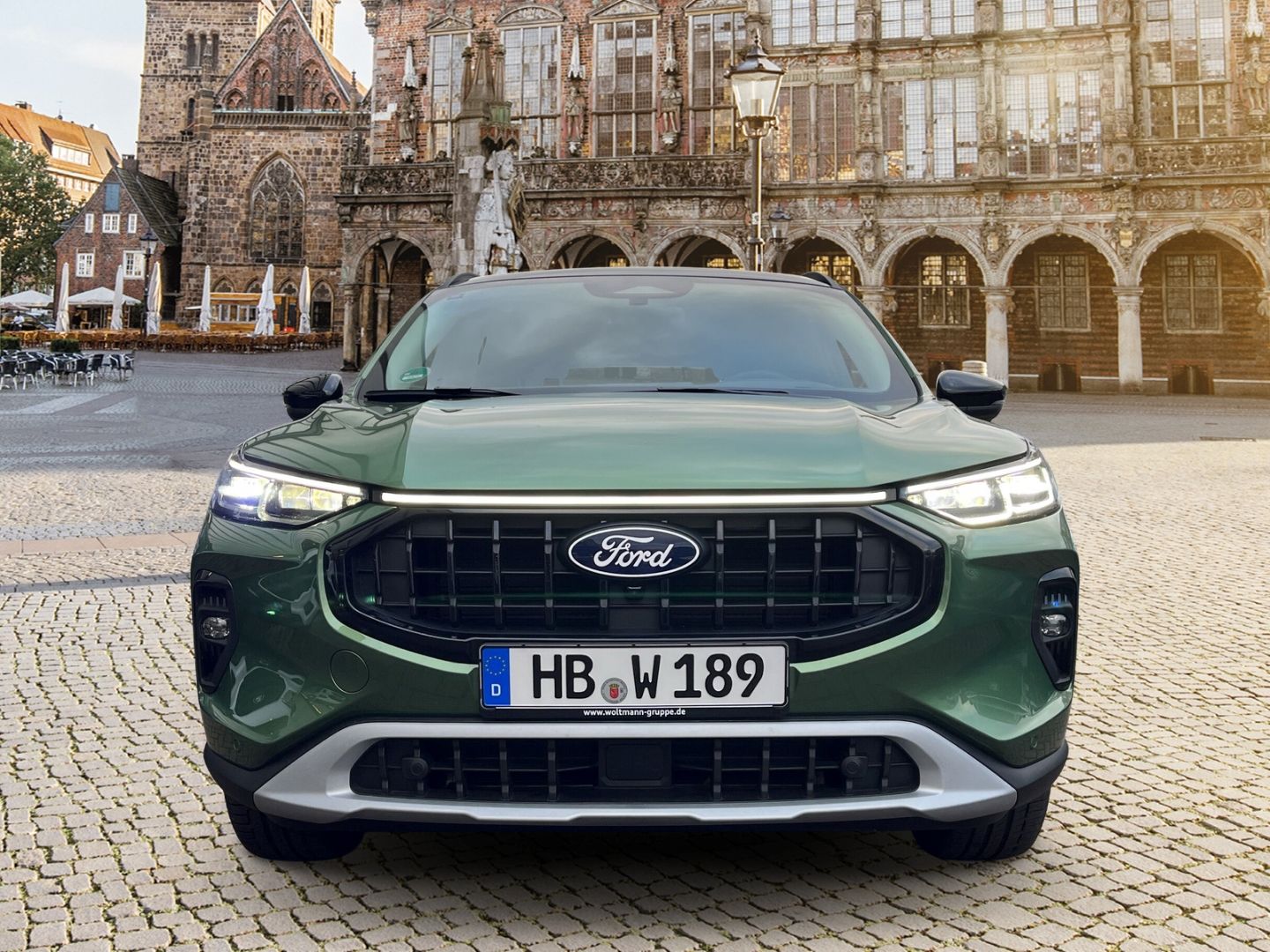 Fahrzeugabbildung Ford Kuga Active X FHEV Allrad Navi digitales Cockpit