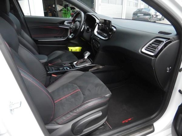 Kia ProCeed GT / mit Klappensteuerung