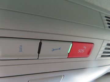 Fotografie 24 des Skoda Kamiq 1.0l TSI 81kW TOUR Navi Sitzheizung Garant