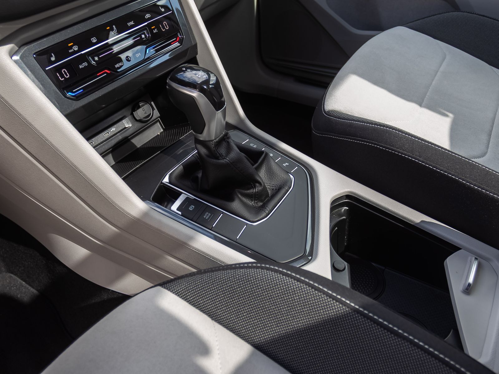 Volkswagen Tiguan - Bild 17