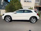 Mercedes-Benz MERCEDES-BENZ GLA 180 I Panorama I Automat... - Mercedes-Benz GLA 180 in Frankfurt (Main)