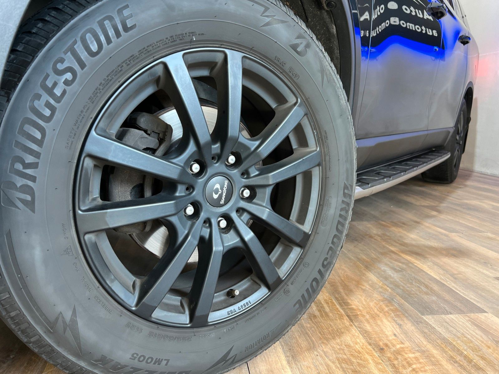 Fahrzeugabbildung Ssangyong MUSSO Sapphire 4WD AT  *AHK*Leder*Kamera*Hardtop