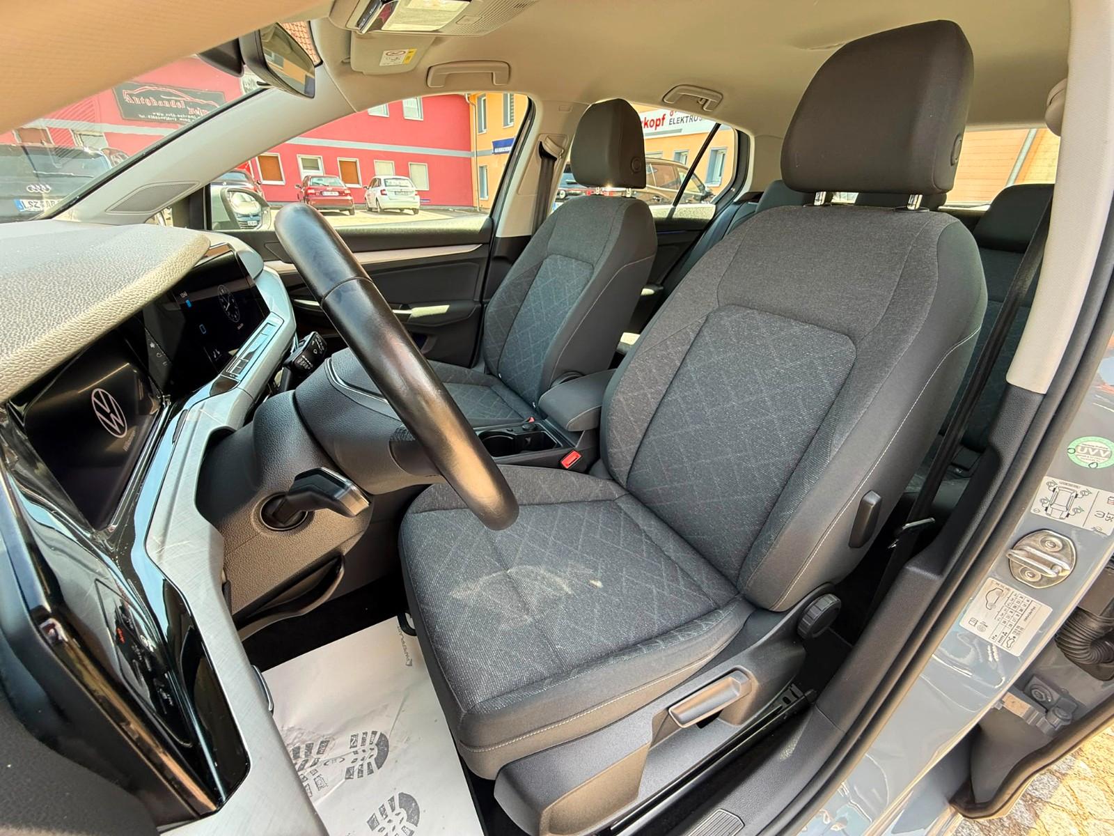 Volkswagen Golf VIII 1.5 TSI Life LED Navi CarPlay Virtual, миниатюра 22