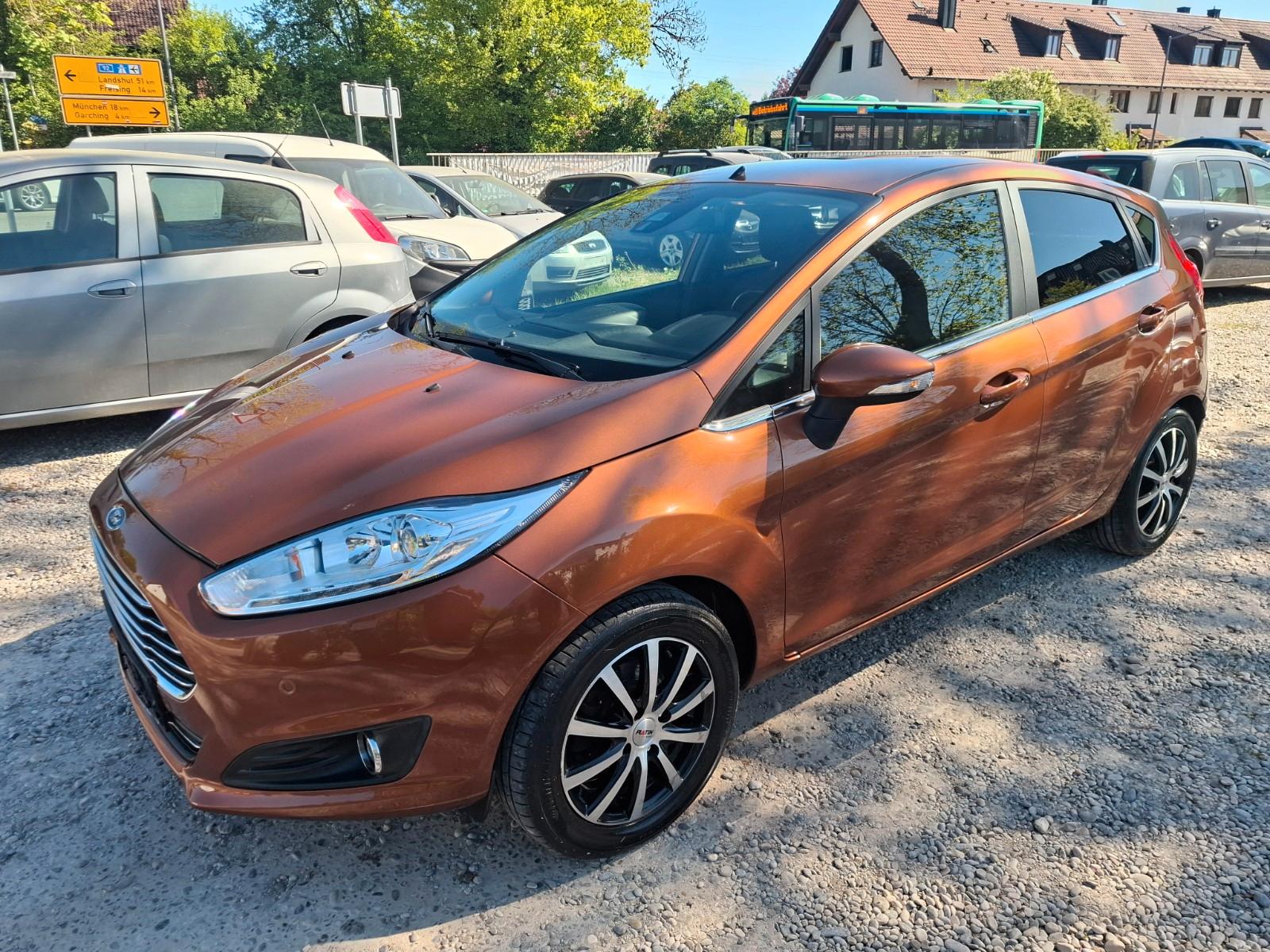 Ford Fiesta Titanium.5 Türen.Klima.Sitzheizung.Navi.
