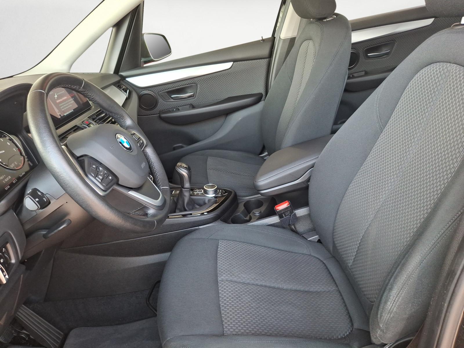 BMW Active 216i Active Tourer Advantage Navigation LED Sitz, миниатюра 6