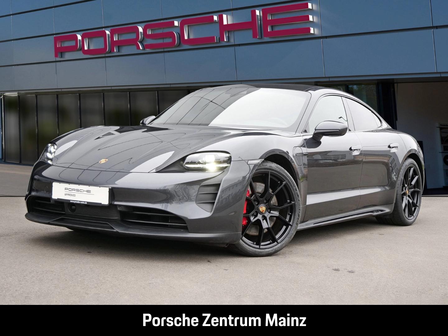 Porsche Taycan GTS InnoDr.,22KWLader,HUD,Bose