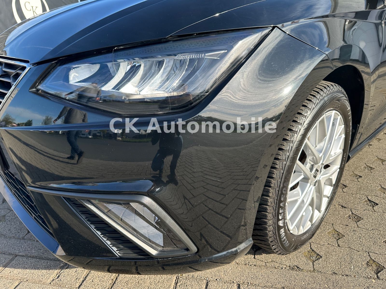 Fahrzeugabbildung SEAT Ibiza  FR 1.0 TSi DSG/Navi/Tempomat/PDC